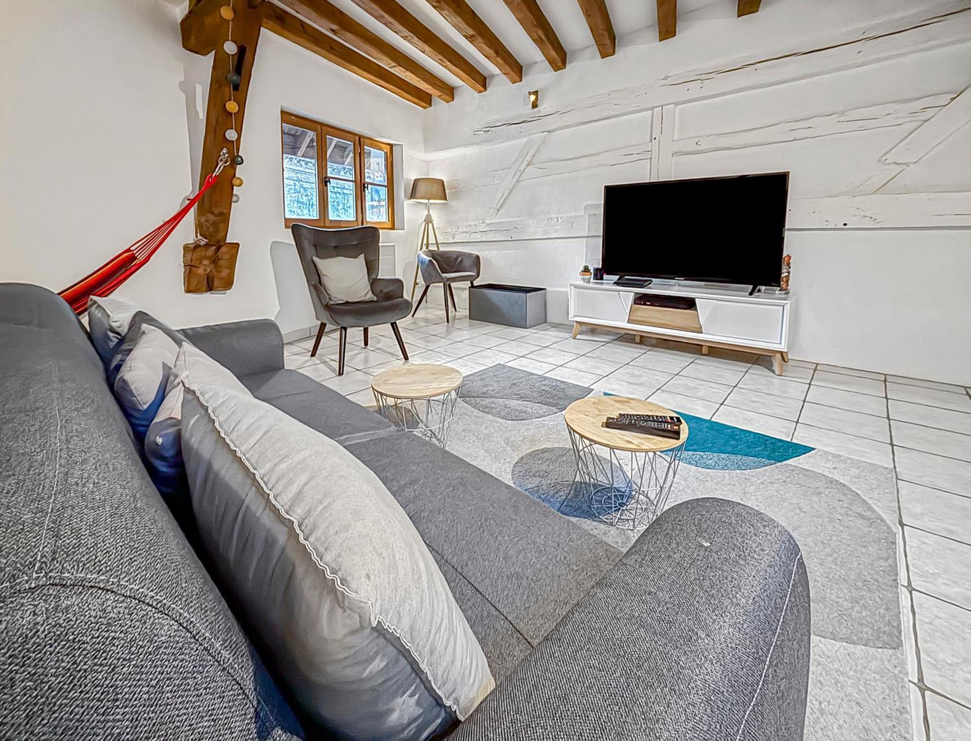Spacieux & Lumineux Avec Smart Tv Et Wi-Fi Rapide 特鲁瓦 外观 照片